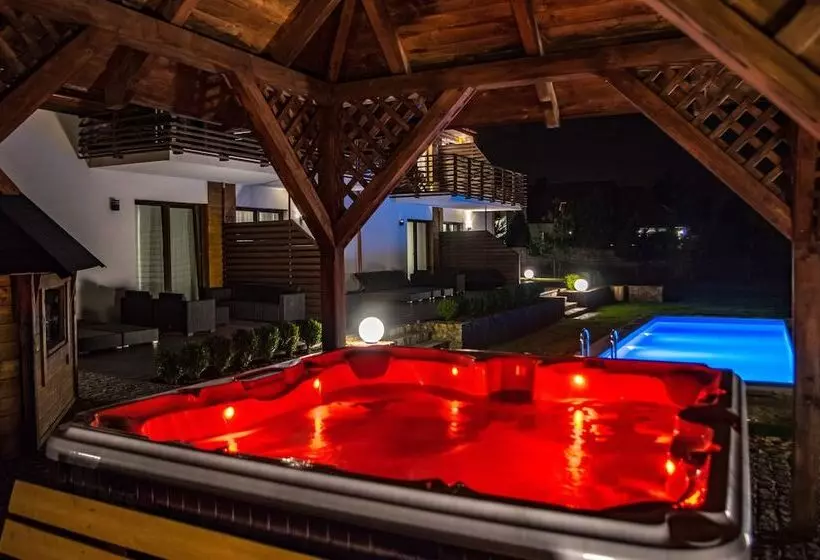 Hotelli Apartamenty Pod łysicą