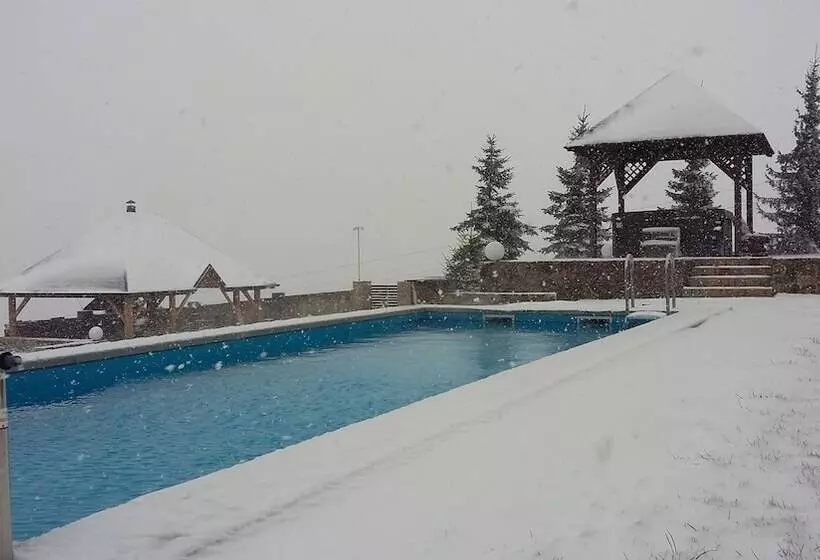 Hotelli Apartamenty Pod łysicą