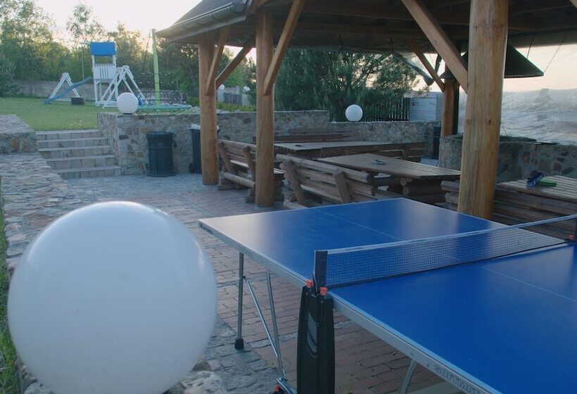 فندق Apartamenty Pod łysicą