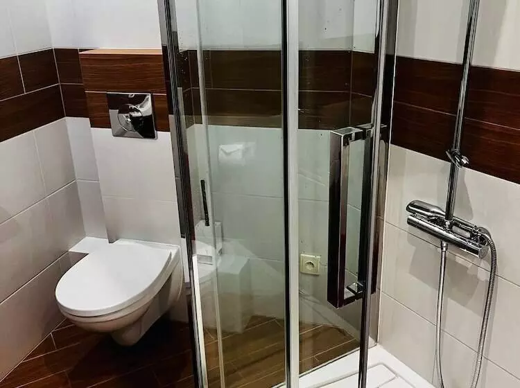 Hotelli Apartamenty Pod łysicą