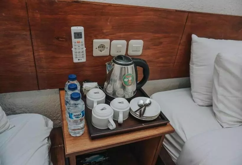 هتل Cempaka Borobudur Guest House