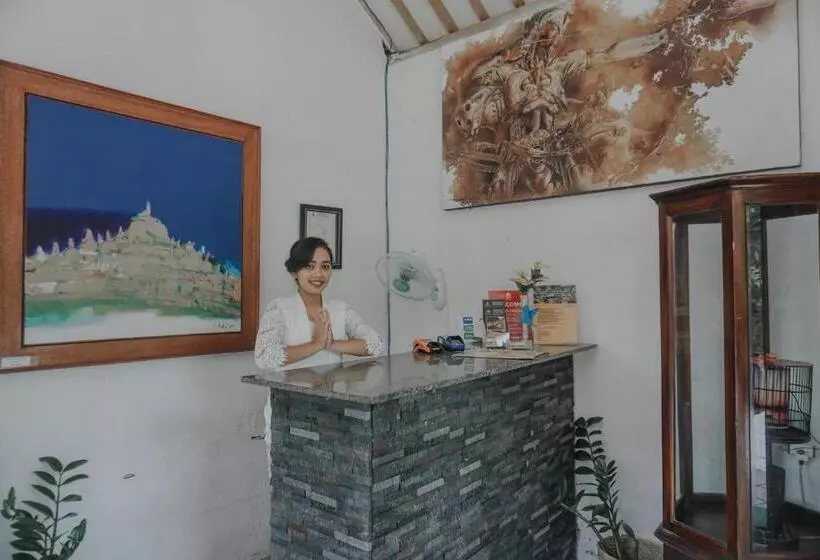 هتل Cempaka Borobudur Guest House