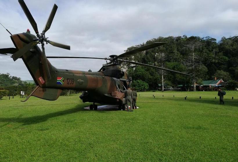 ホテル Cremorne Estate