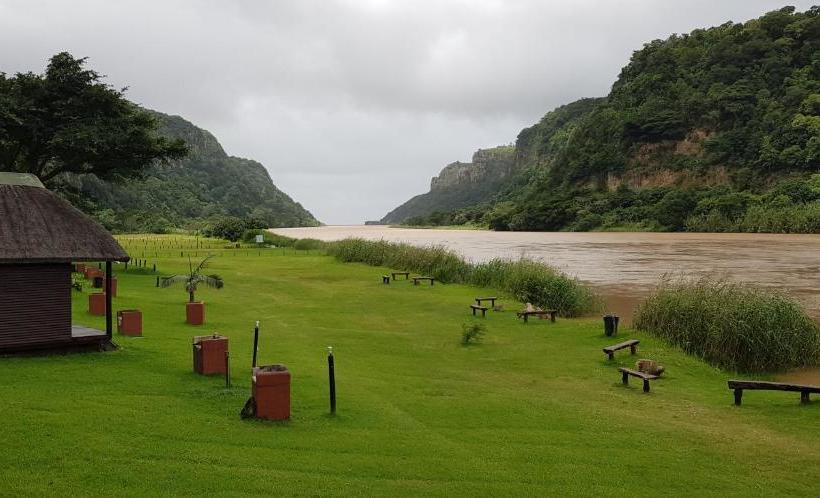 ホテル Cremorne Estate