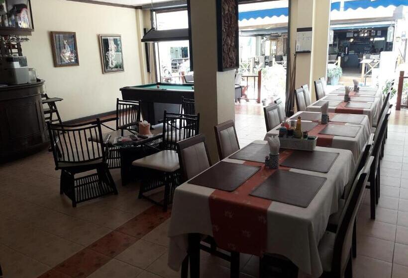 هتل Southern Fried Rice