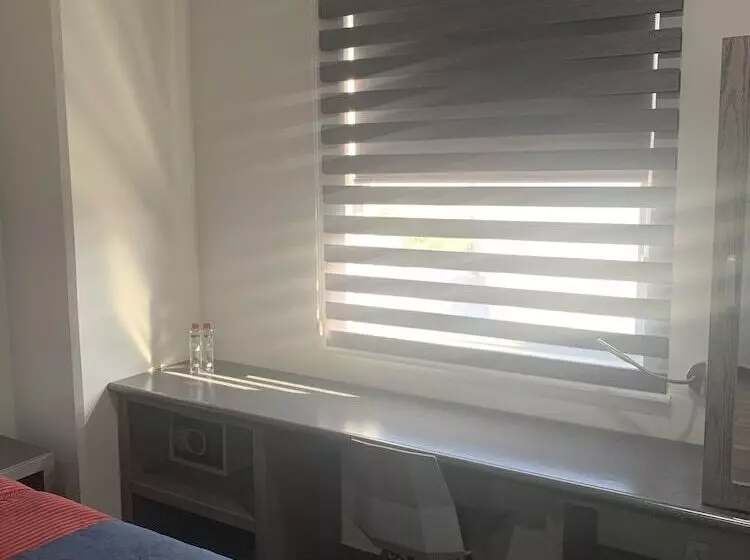 ホテル Anb Aeropuerto Guadalajara