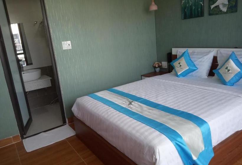 Hotel Oyo 646 Ganh Dau Hostel