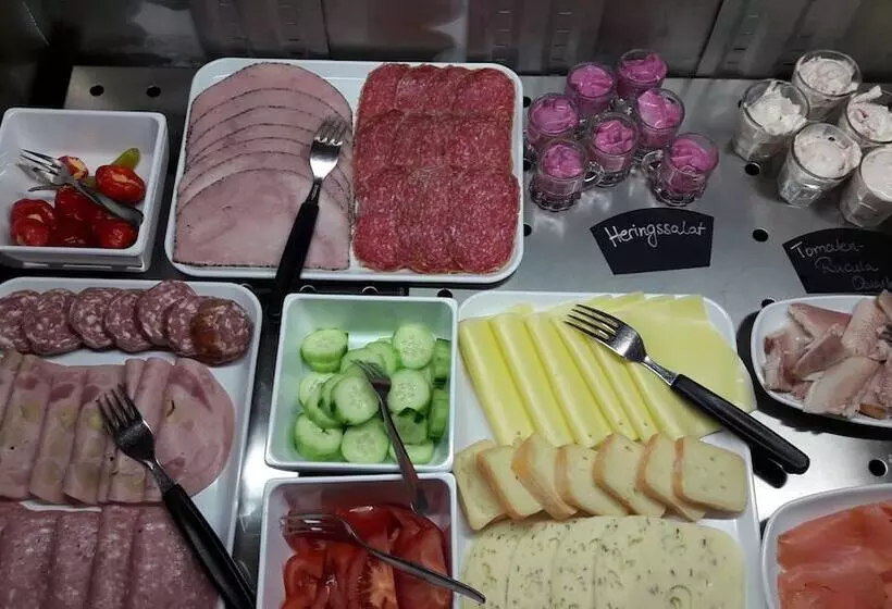 ホテル Verwöhn Pension Wiesengrund