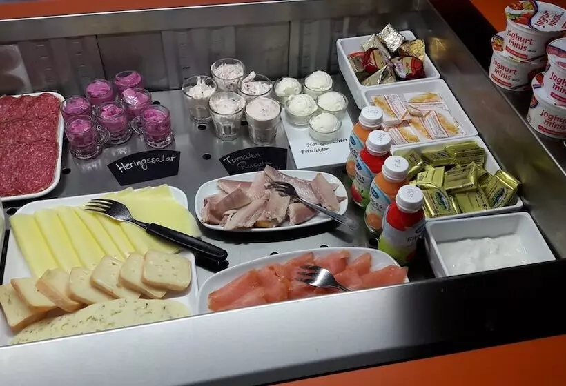 ホテル Verwöhn Pension Wiesengrund