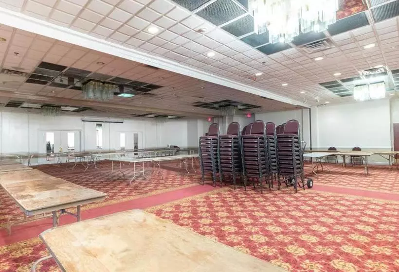 Fairbridge Hotel & Conference Center East Hanover