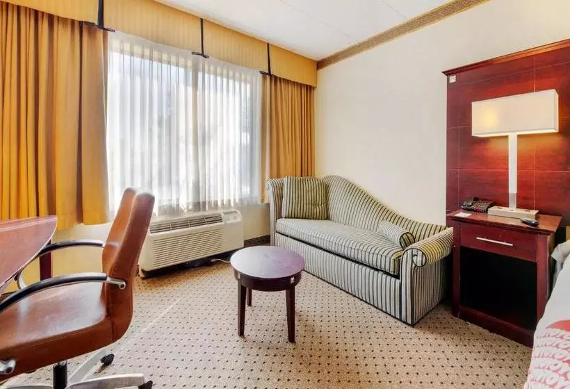 Fairbridge Hotel & Conference Center East Hanover