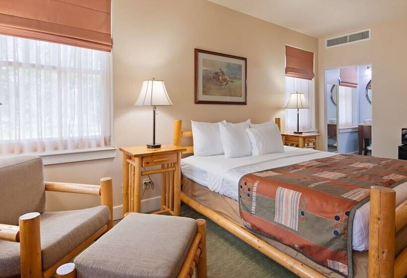 Отель Best Western Plus Plaza