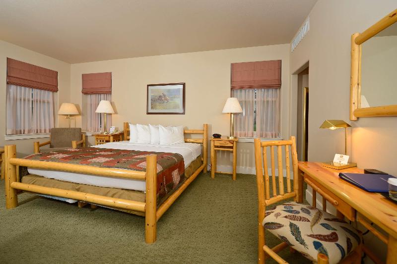 Отель Best Western Plus Plaza