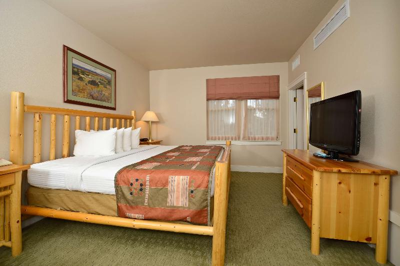 Отель Best Western Plus Plaza