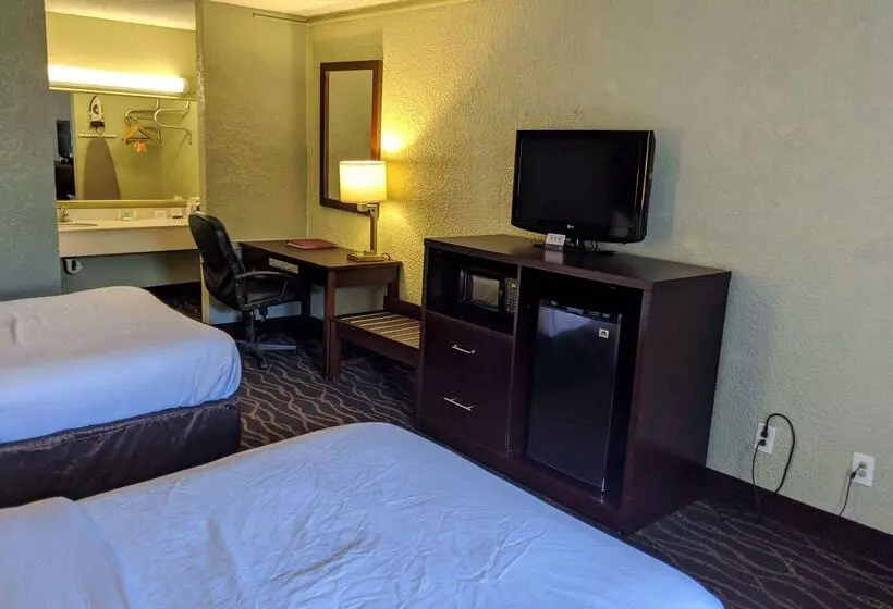 Hotelli Days Inn By Wyndham Stuart