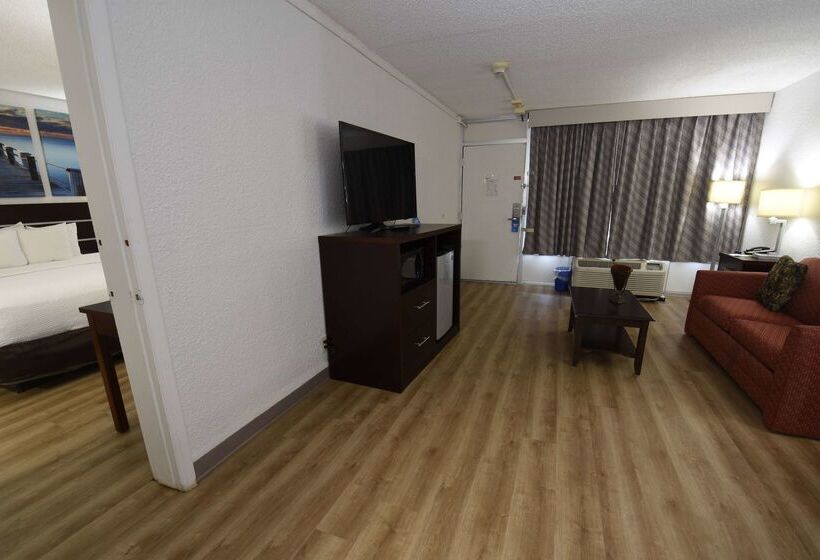 ホテル Days Inn By Wyndham Stuart