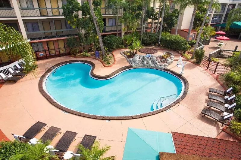 هتل Oasis Bay Suites, Tampa, Busch Gardens, Usf