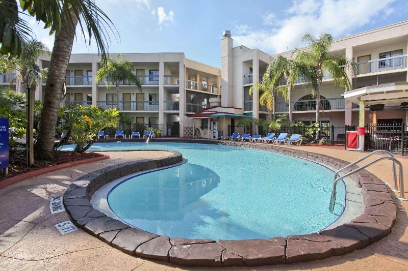 فندق Oasis Bay Suites, Tampa, Busch Gardens, Usf