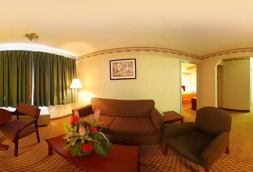 호텔 Quality Inn & Suites Morrow Atlanta South