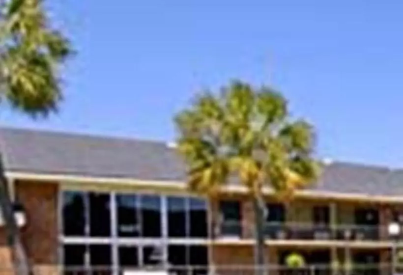 בית מלון כפרי Fairbridge Inn Extended Stay Cordele