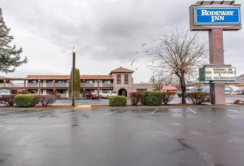 ホテル Rodeway Inn