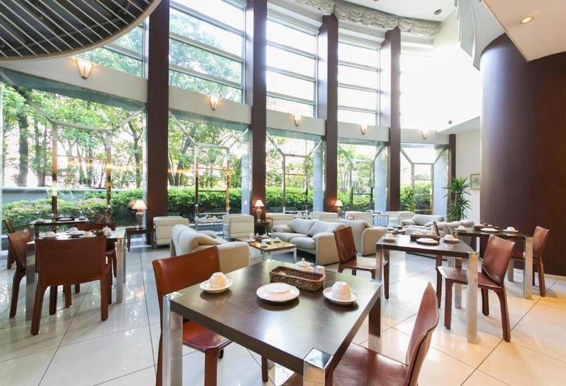 فندق Nakanoshima Plaza