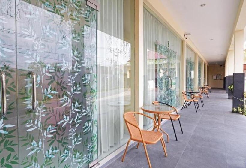 酒店 V Canggu Dormitory