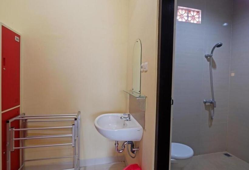 酒店 V Canggu Dormitory