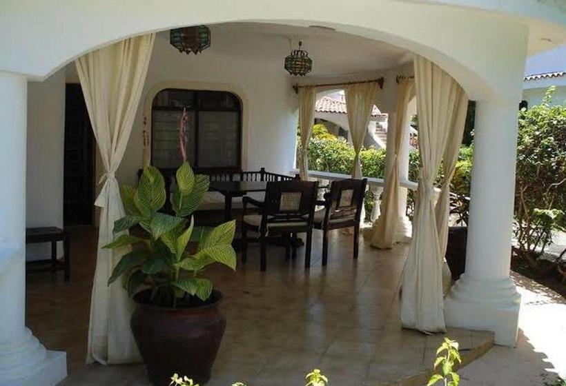 Villas Watamu Resort