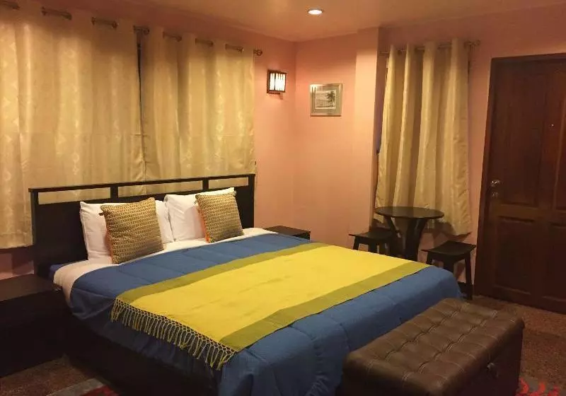 Hotelli Chalet Hill Resort Khao Yai