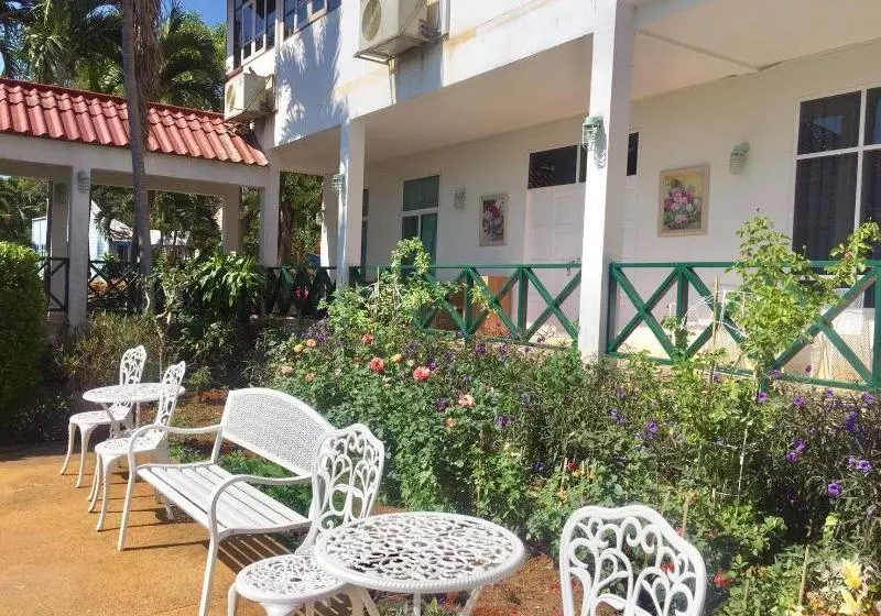 Hotelli Chalet Hill Resort Khao Yai