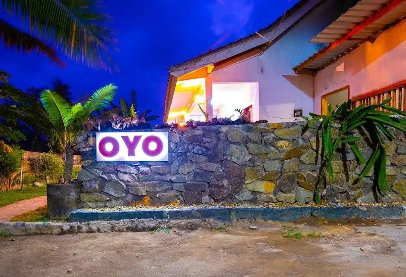 ホテル Hallway Homestay By Oyo Rooms