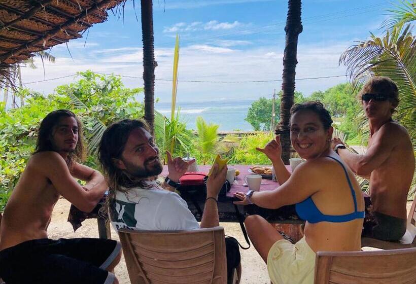 בית מלון כפרי Laguna Surfing Stay