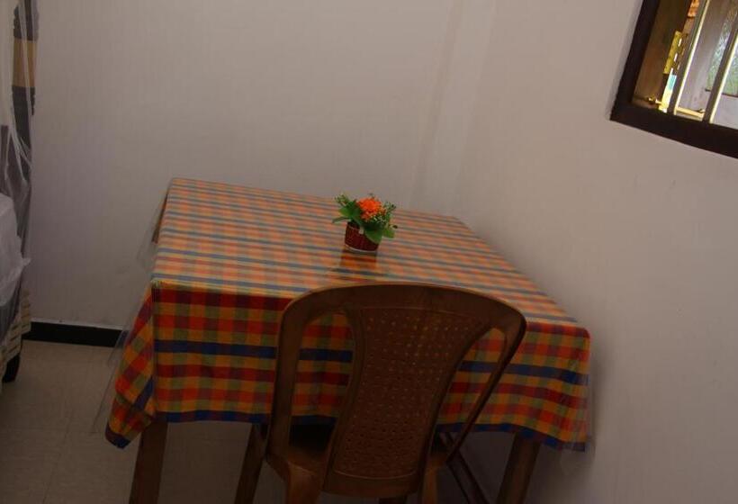 בית מלון כפרי Laguna Surfing Stay