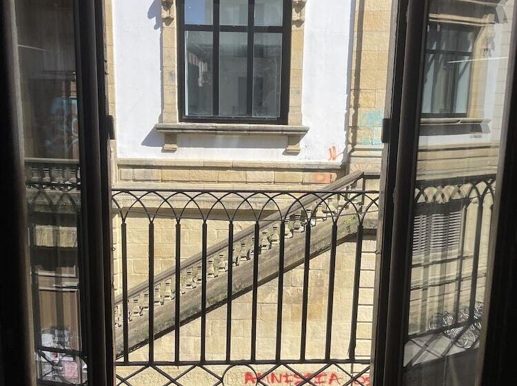 پانسیون Gurtxu Rooms By Sun Sebastián