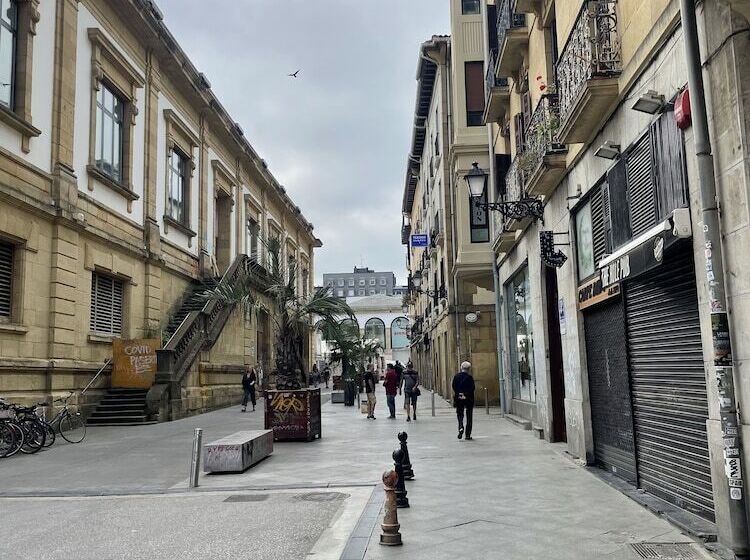 پانسیون Gurtxu Rooms By Sun Sebastián