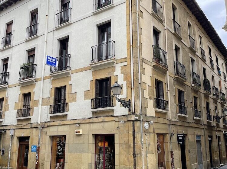 پانسیون Gurtxu Rooms By Sun Sebastián