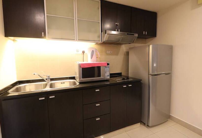 Raintree Resort Suites At Bandar Sunway