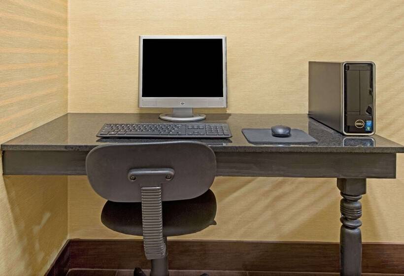 ホテル Days Inn By Wyndham Collinsville St Louis