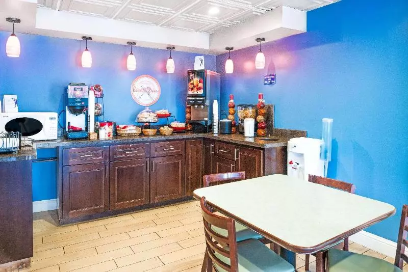 בית מלון כפרי Surestay By Best Western San Francisco Marina District