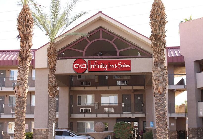 בית מלון כפרי Infinity Inn & Suites