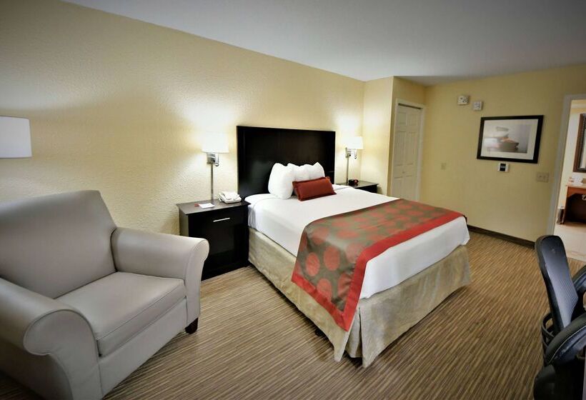 Ramada By Wyndham Jacksonville Hotel & Conference Center