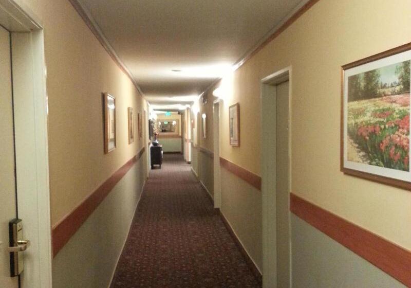 호텔 Ramada By Wyndham Los Angeles/wilshire Center