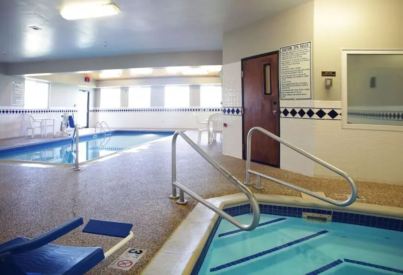 酒店 Ramada By Wyndham Spirit Lake/okoboji