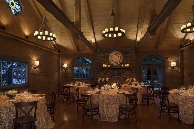 בית מלון כפרי Rancho Caymus Inn