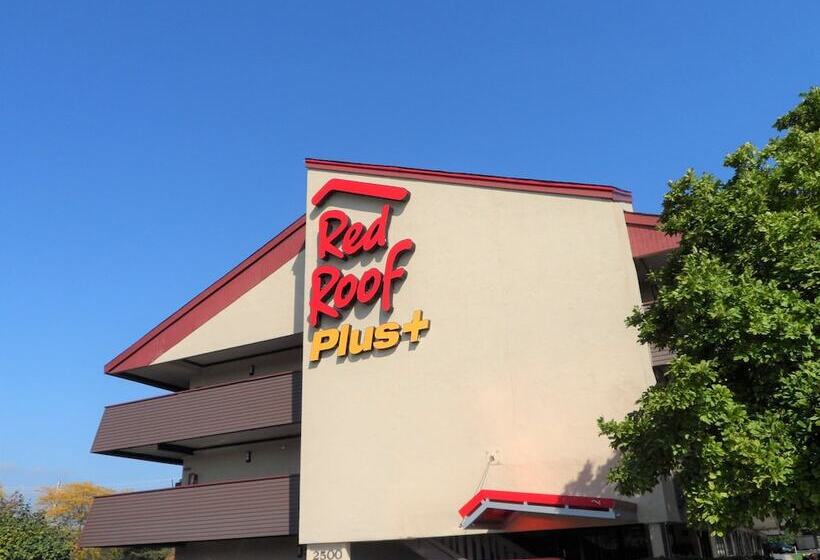فندق Red Roof Plus Chicago   Hoffman Estates