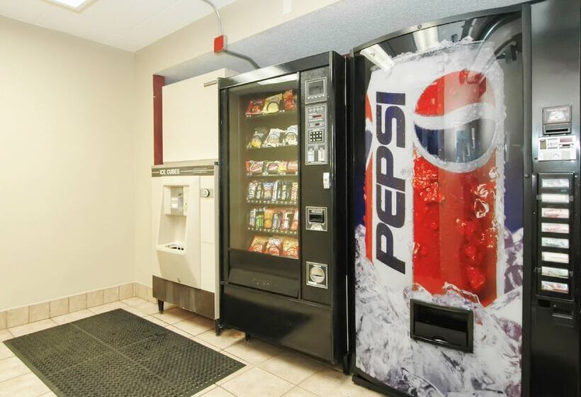 فندق Red Roof Plus Chicago   Hoffman Estates