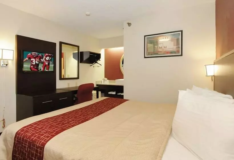 בית מלון כפרי Red Roof Plus Chicago   Hoffman Estates