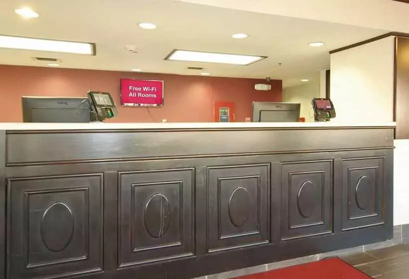 בית מלון כפרי Red Roof Plus Chicago   Hoffman Estates