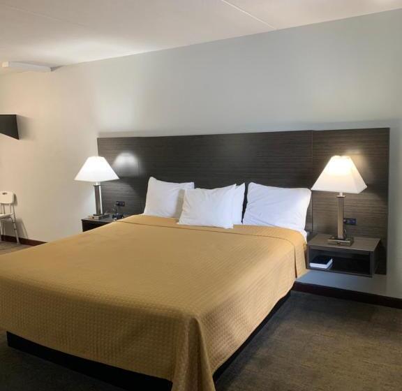 هتل Travelodge By Wyndham Pigeon Forge